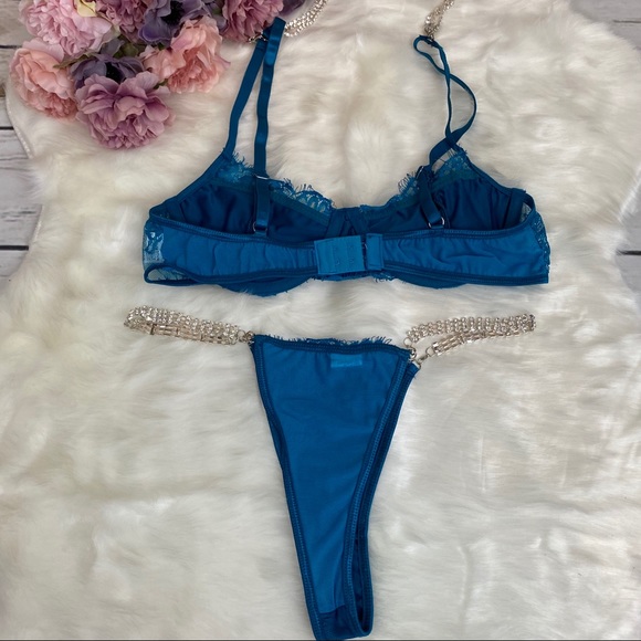 3 Pcs Blue Crystal Bra Panties Garter Lingerie Set - Picture 9 of 12